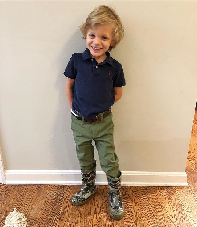 ready for his first regular preschool day of the school year!