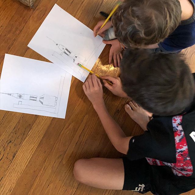 How to draw rockets with big bro